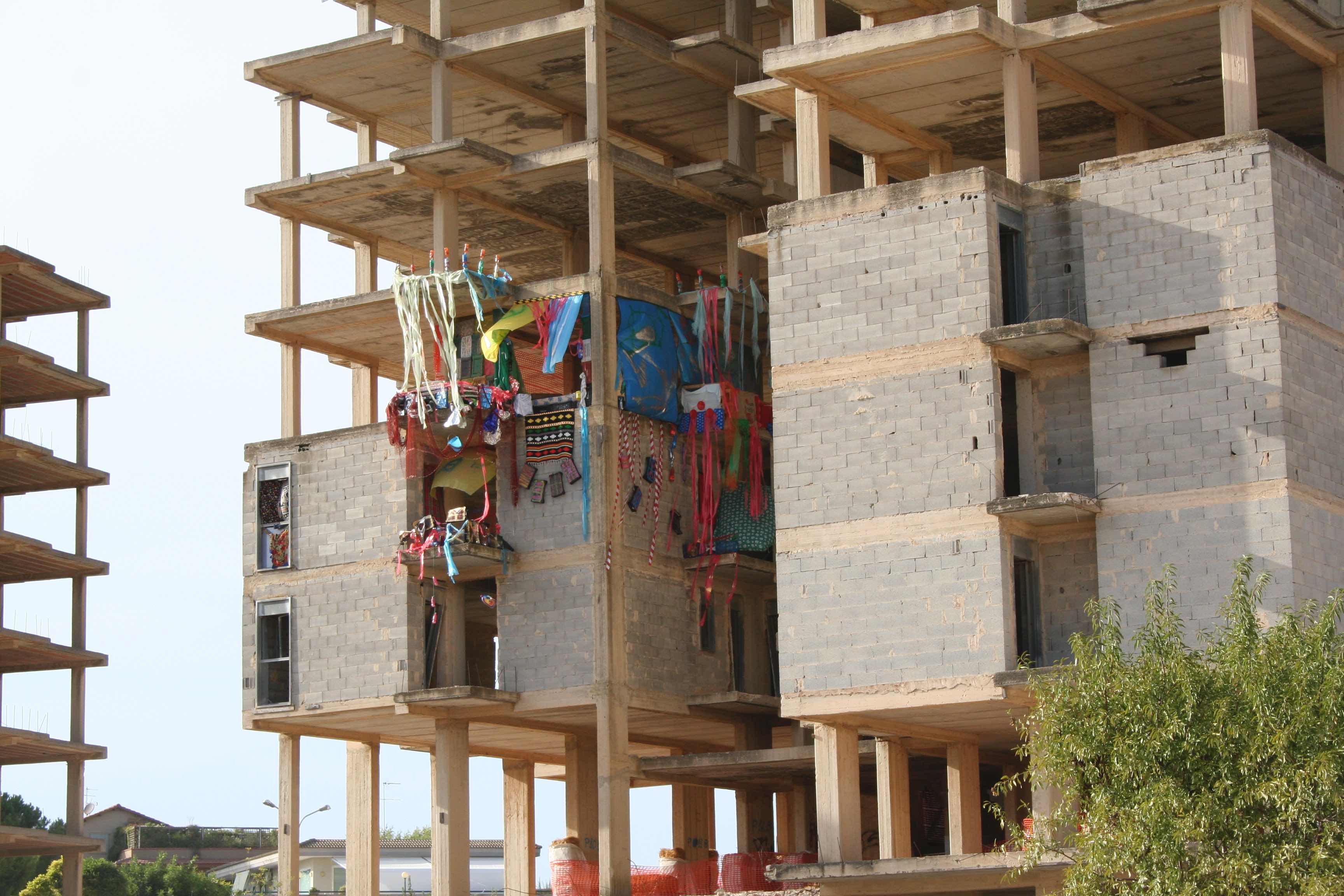 Nejisté domovy: Loredana Longo