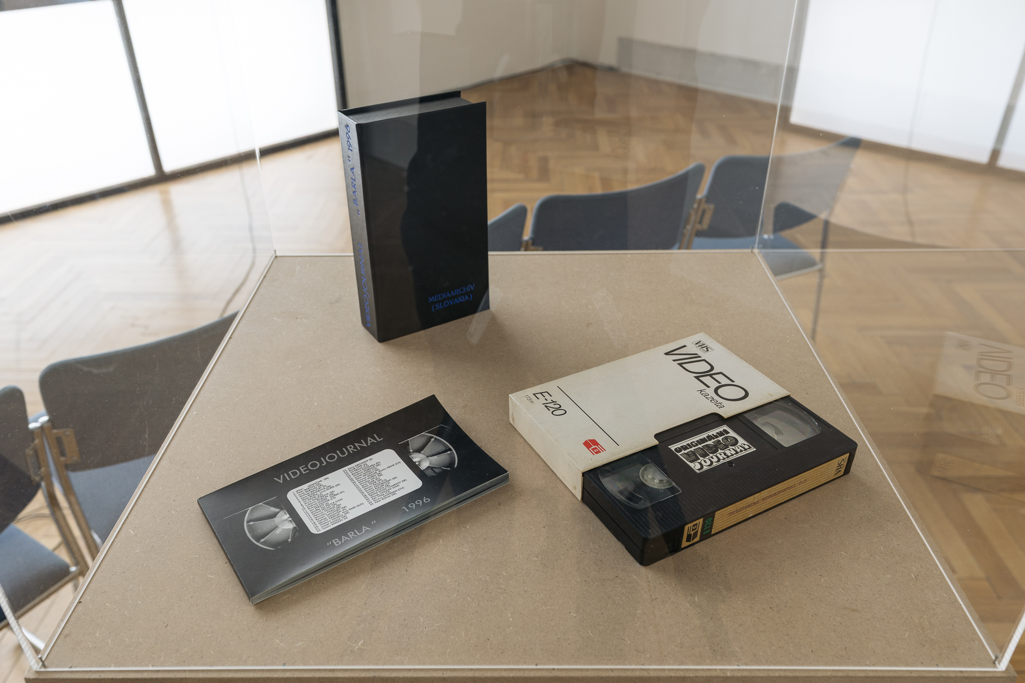 Distorted Session #11: Nepřehraješ VHS?