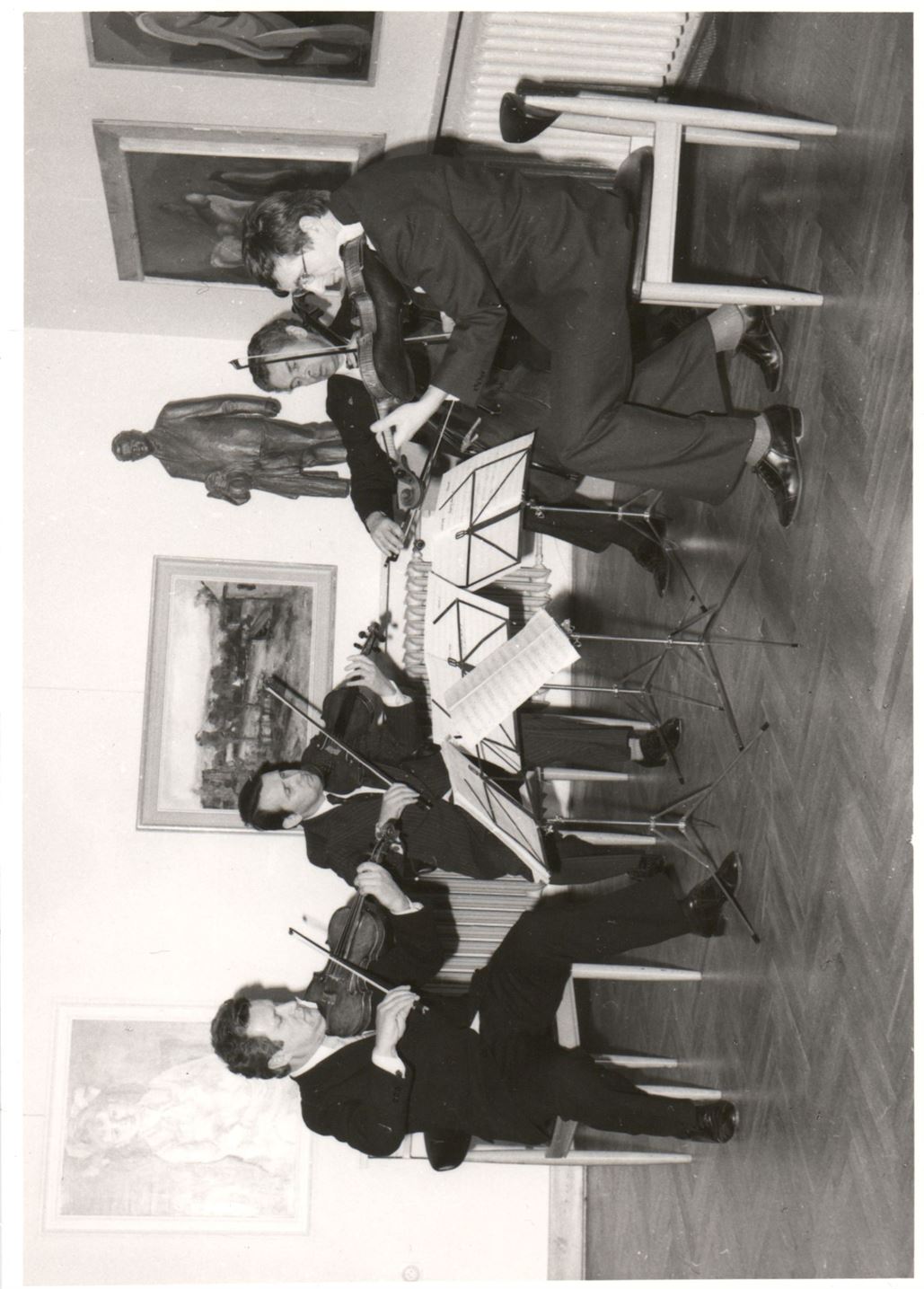 Výtvarní umělci Jihomoravského kraje - výstava k&nbsp;35. výročí osvobození Československa Sovětskou armádou