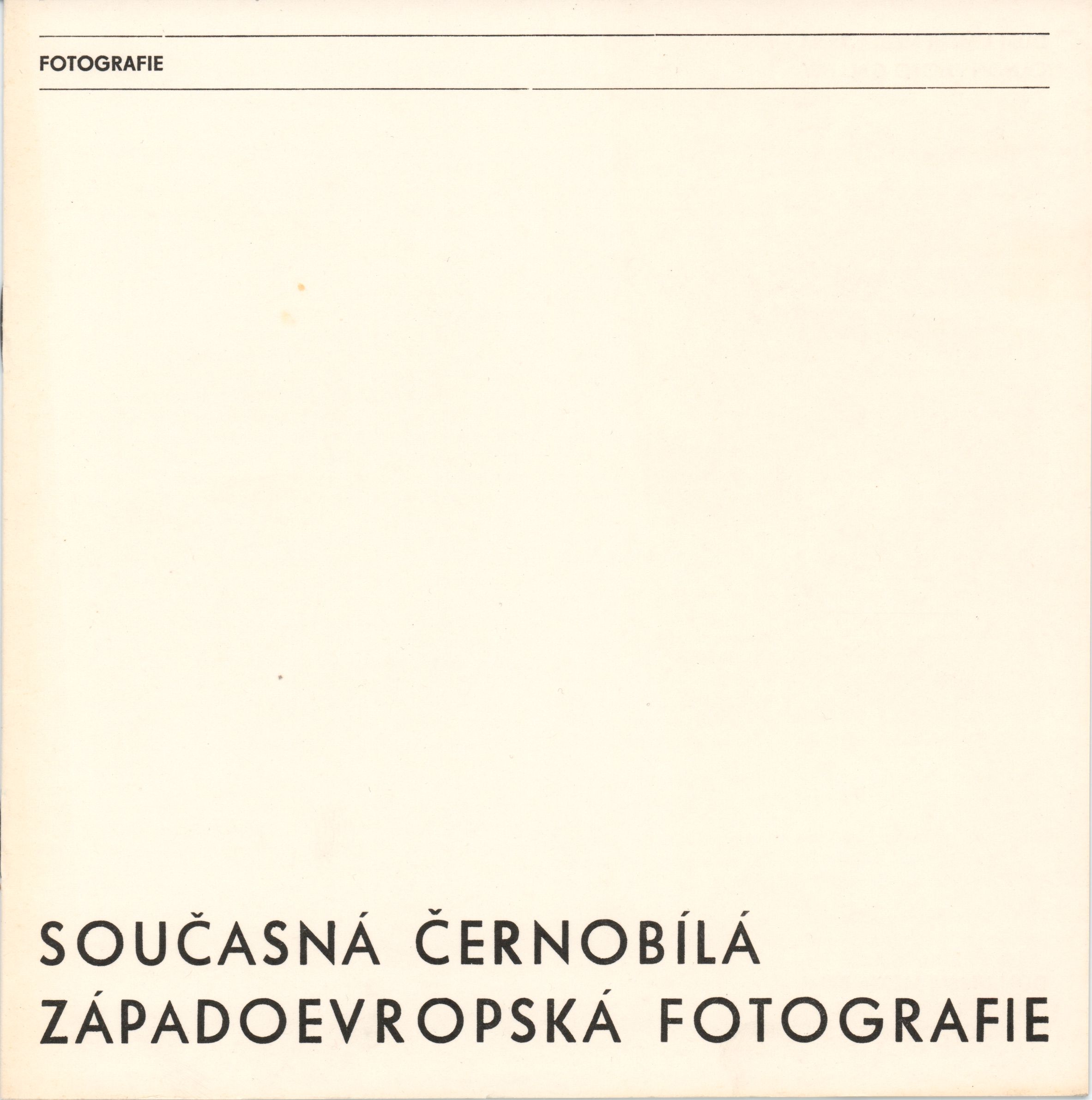 Současná černobílá západoevropská fotografie