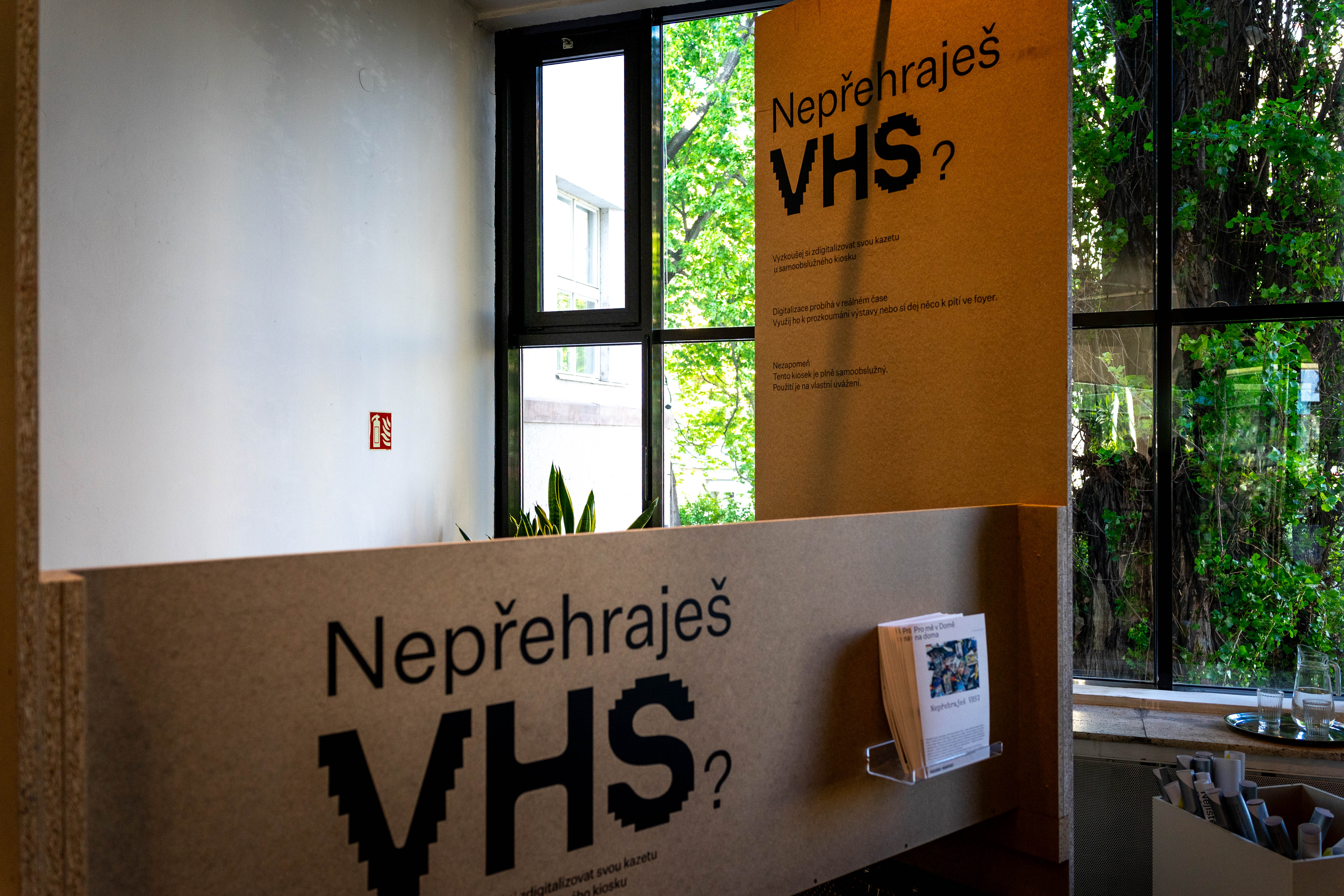 Distorted Session #5: Nepřehraješ VHS?