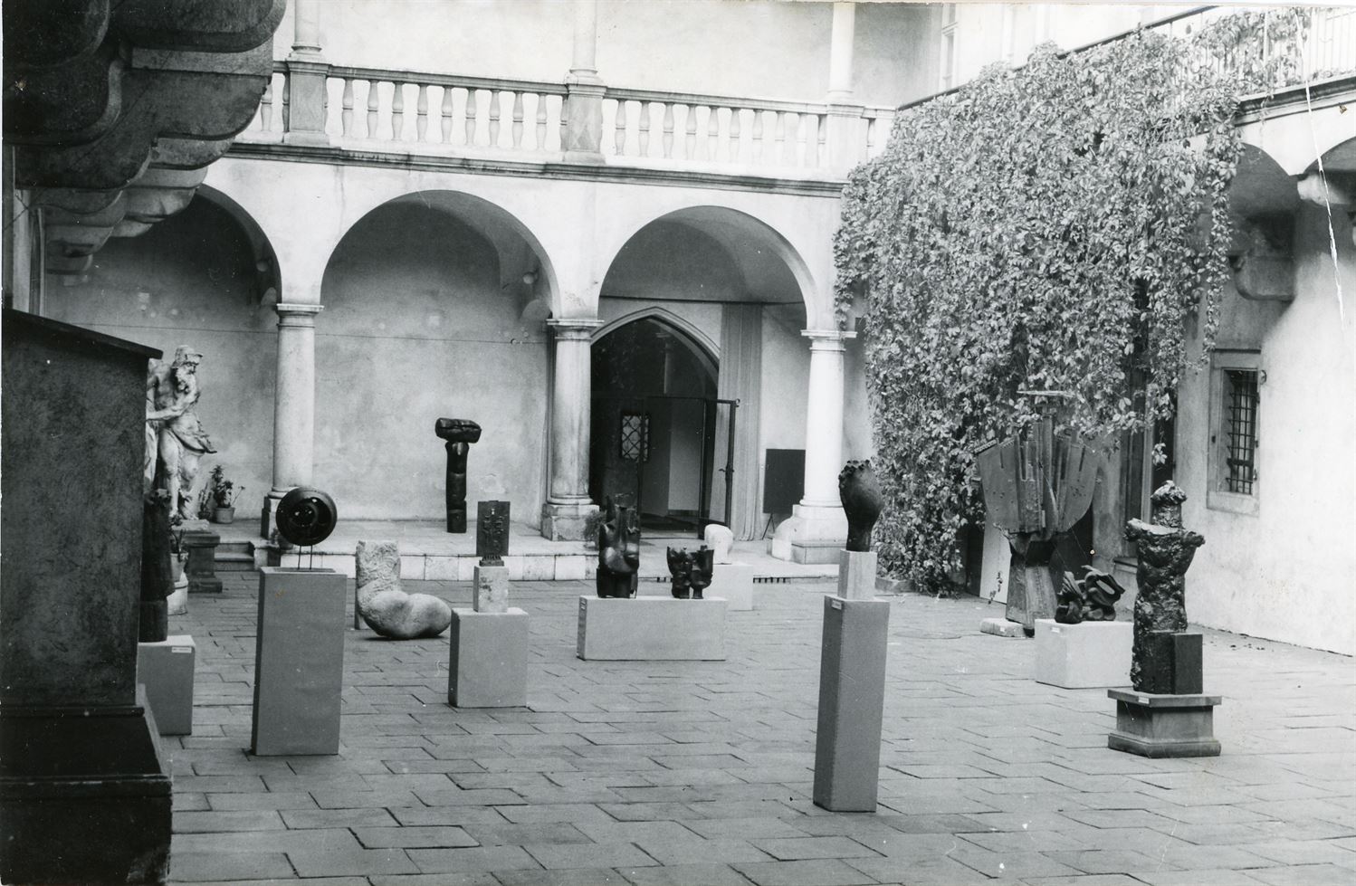 I. česká soutěžní výstava mladých 15/26