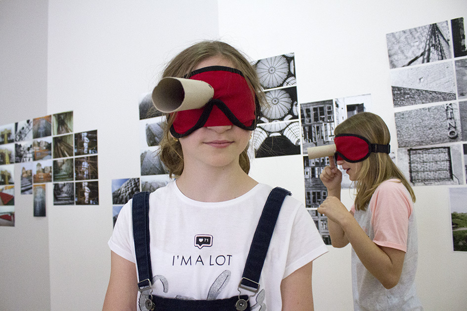 Mezi-obrazy: Archiv kameramana Jaroslava Kučery