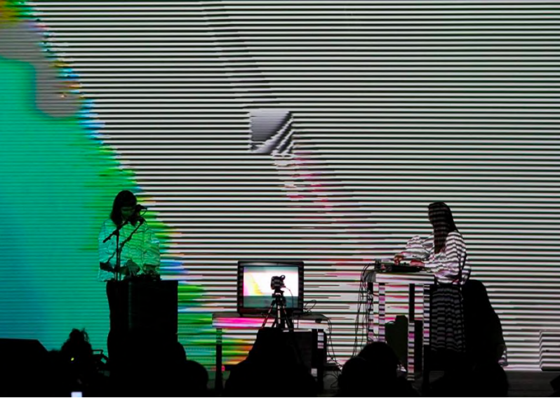 Vašulka Kitchen Brno: Online performance WIDT