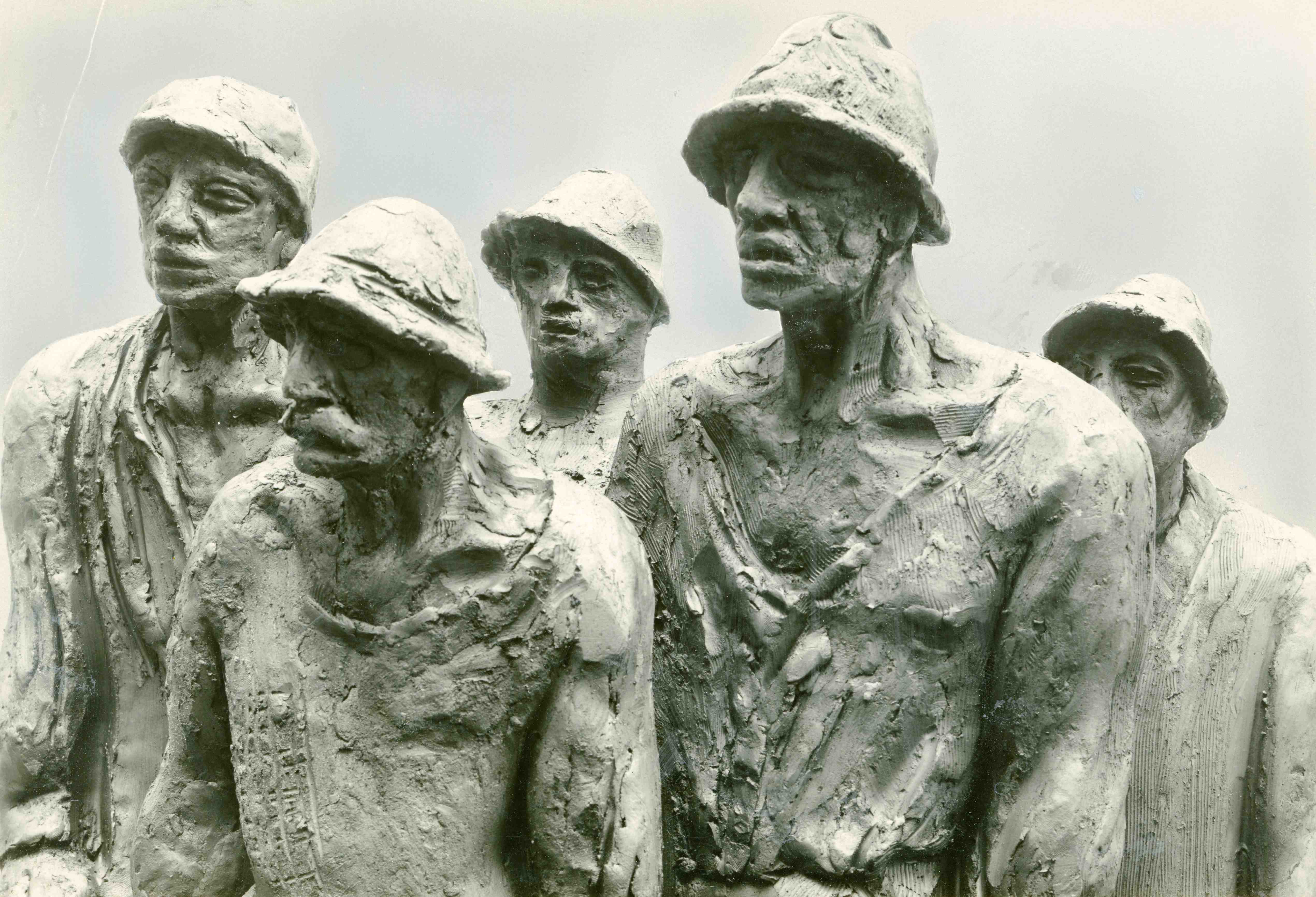 Josef Kubíček, souborná výstava soch, drobné plastiky a&nbsp;kreseb