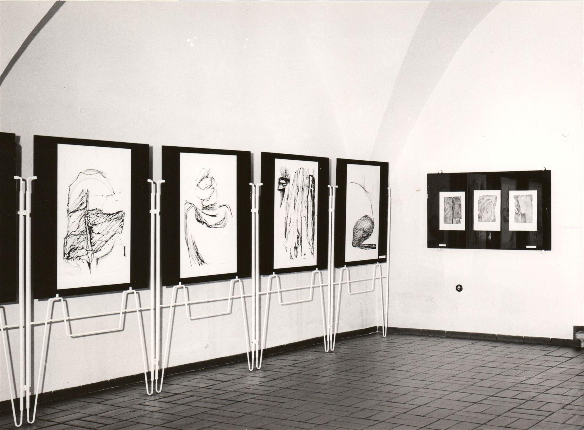 Jarmila Totušková – kresby a grafika