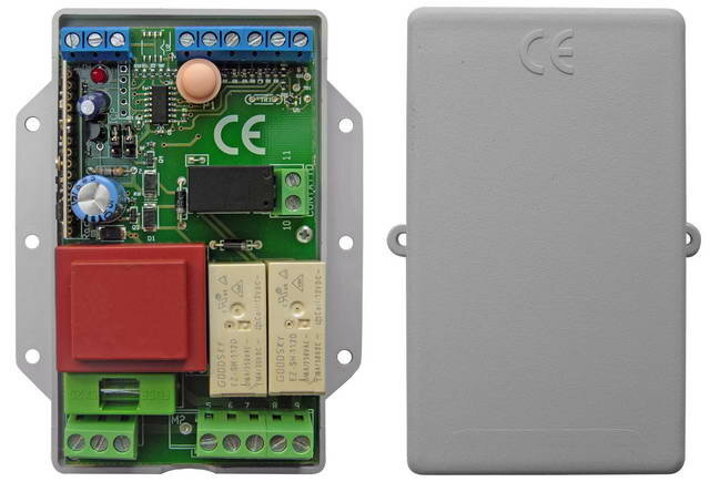 START-UP - univerzální řídící jednotka pro jeden motor, např. roleta nebo markýza, možnost zapojení do sběrnice