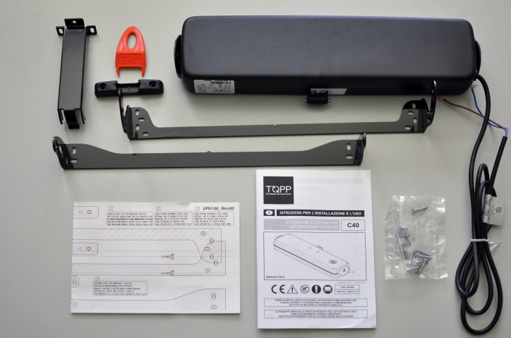 C40 - Řetězový okenní pohon 24 V, 400 N, černý