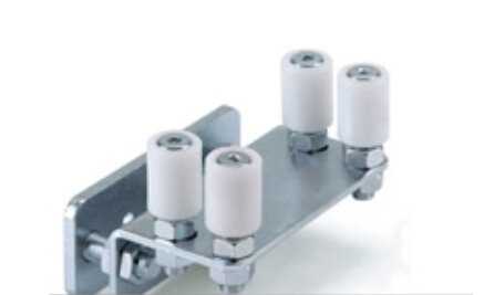 Horní boční vedení brány se čtyřmi válci