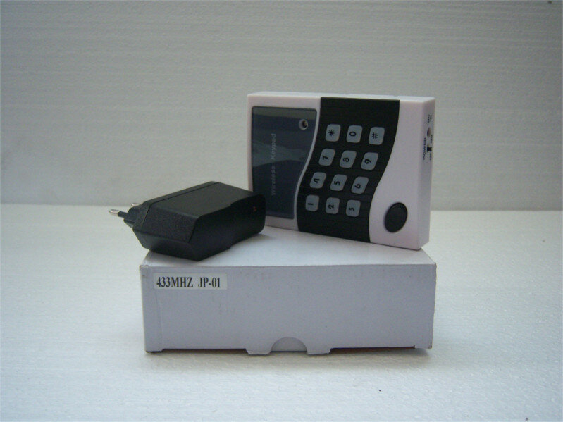 100_2959 - JP-01 - Bezdrátová klávesnice