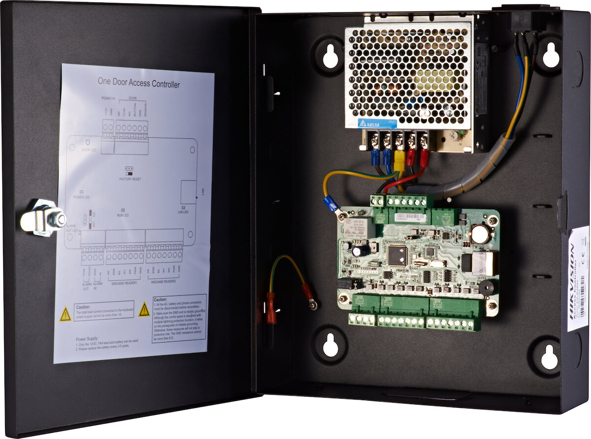 HIKVISION DS-K2801 - jednodveřový kontrolér přístupového systému pro 2 čtečky
