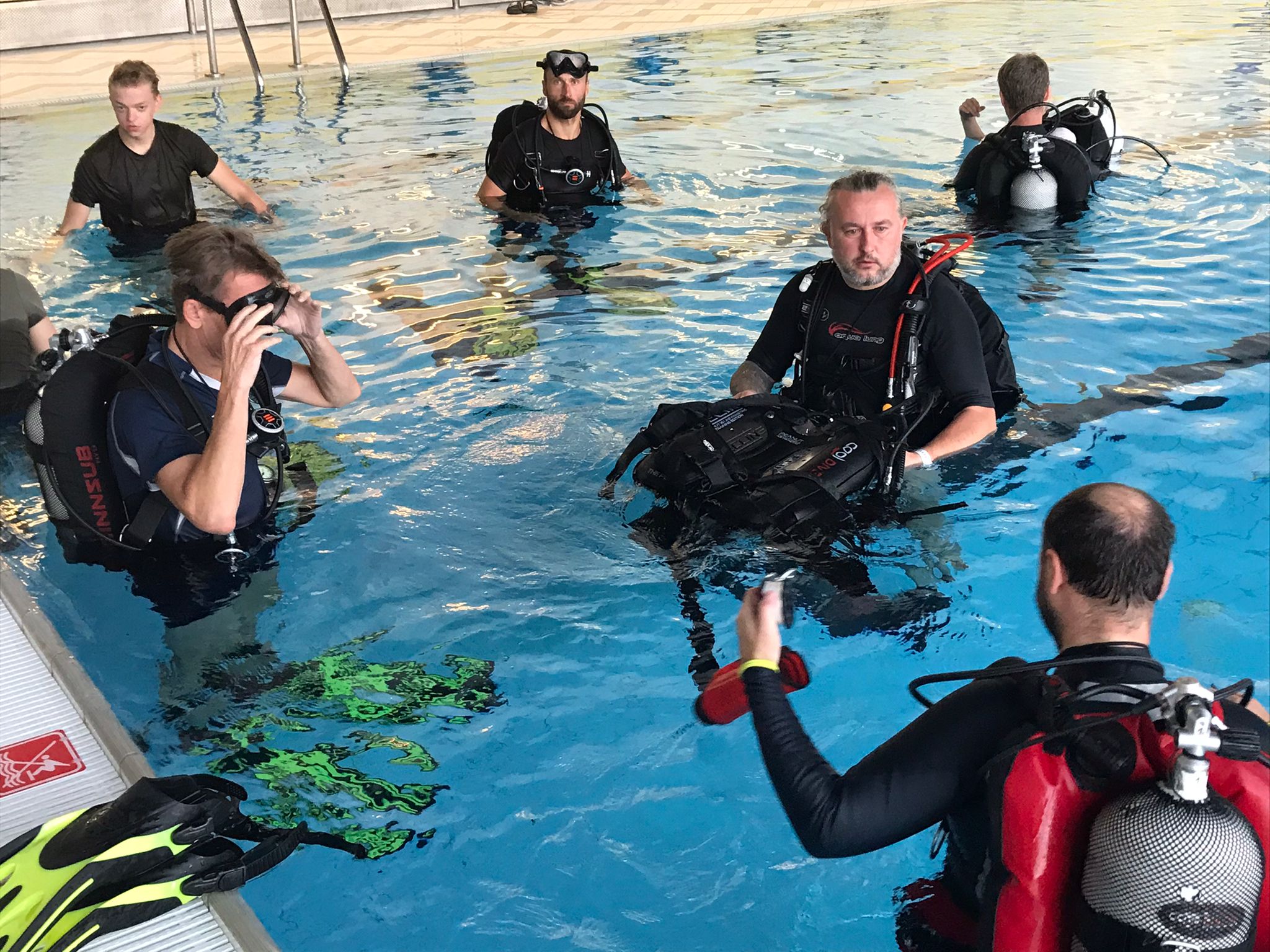 Kondiční potápění v bazéně