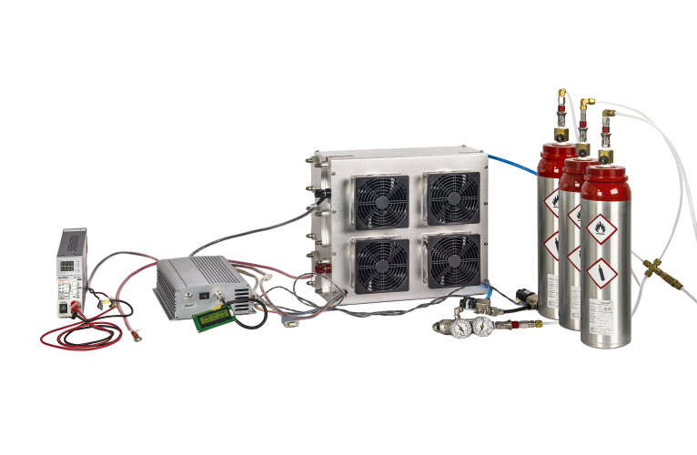 H-3000 with 3xMH and external power source