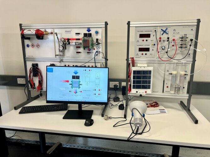 Heliocentris TAFE North Regional Installation