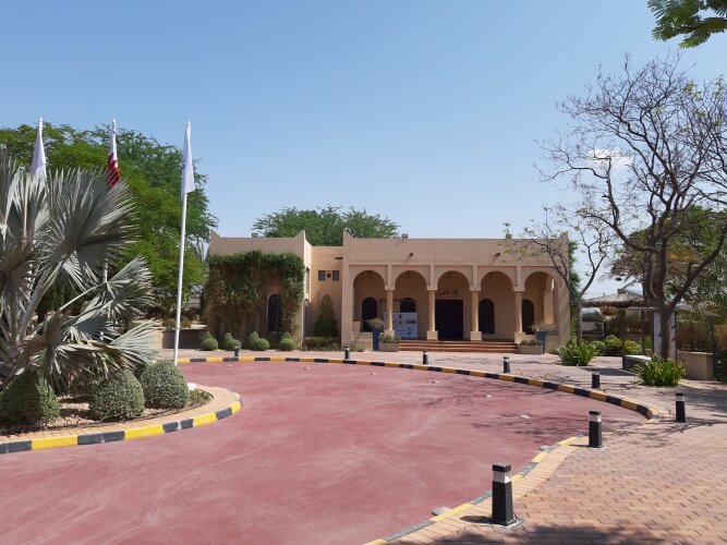 heliocentris-academia-nel-installation-bapco-bahrain3