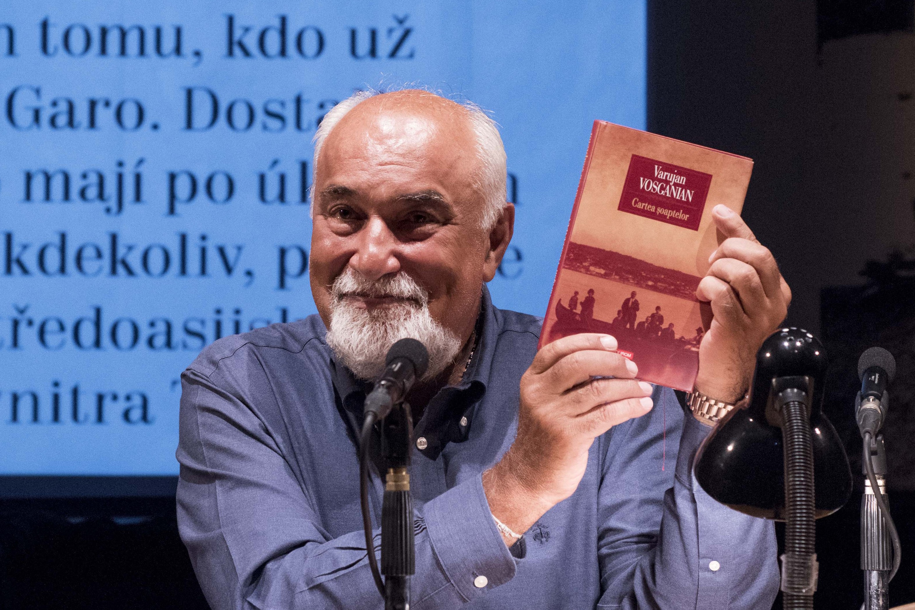Varujan Vosganian
